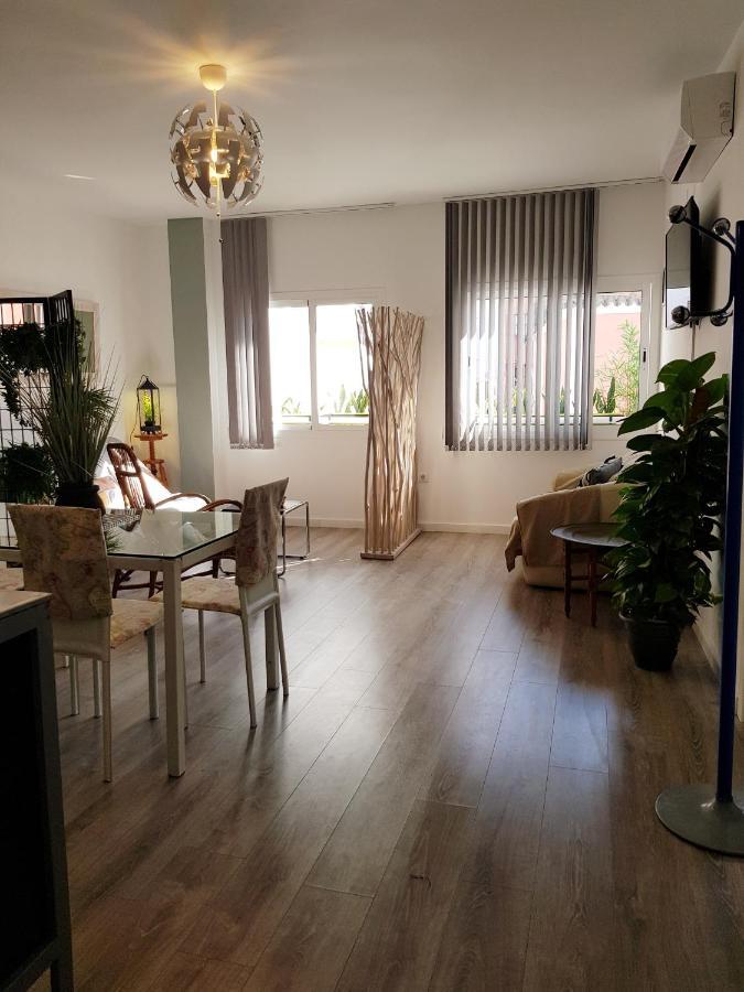 Apartament Lolita'S House Alhambra Sewilla Zewnętrze zdjęcie